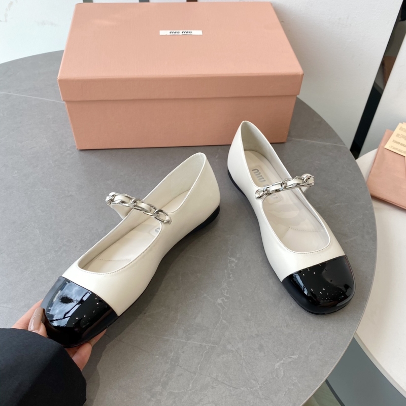 Miu Miu flat shoes